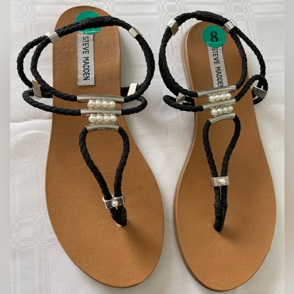 Steve Madden sandals - Picture 1 of 2